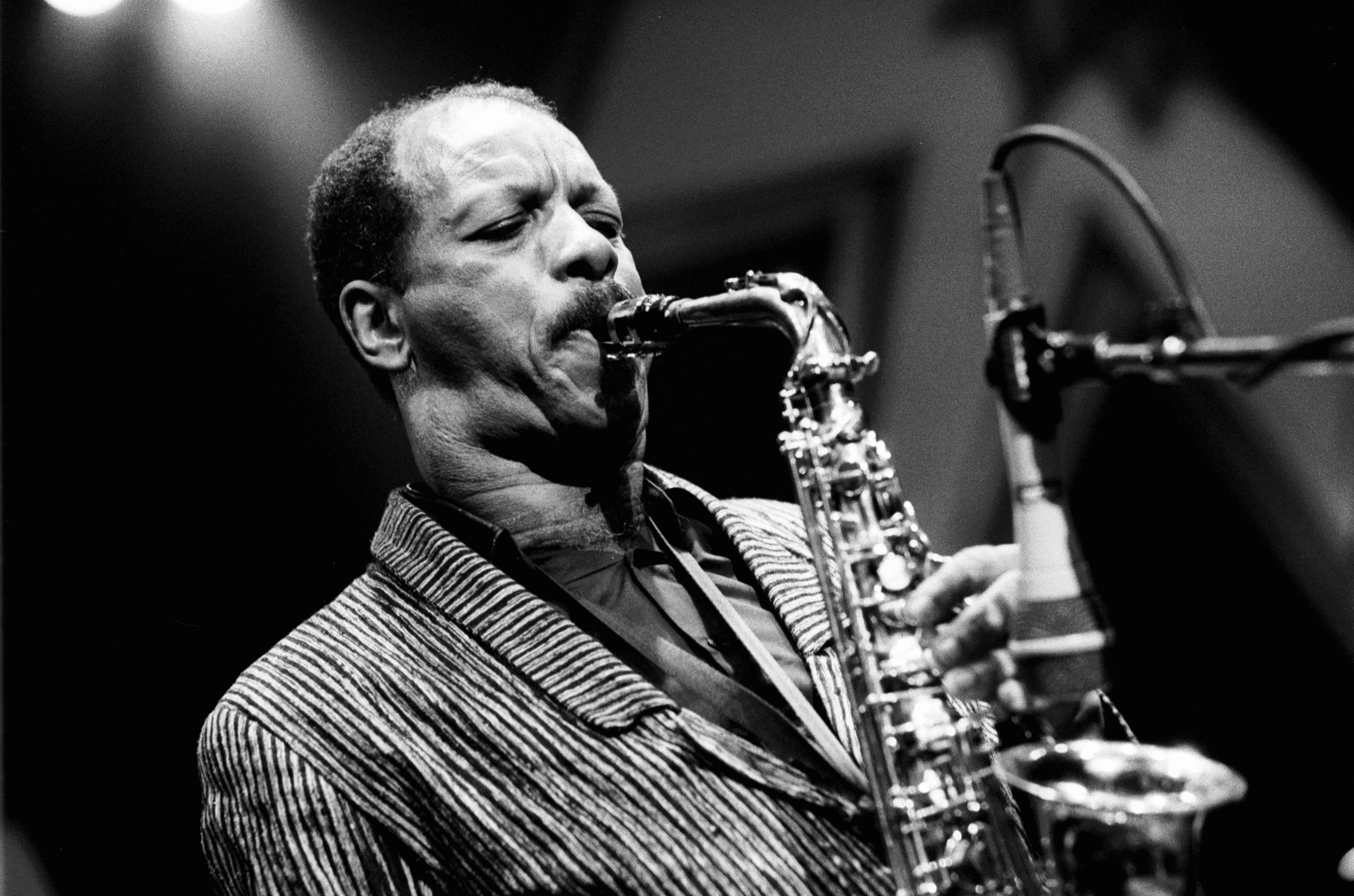Picture of Ornette Coleman performing with Alto Sax live on stage at Melkweg in Amsterdam, Netherlands on November 09 1984 (photo by Frans Schellekens/Redferns)